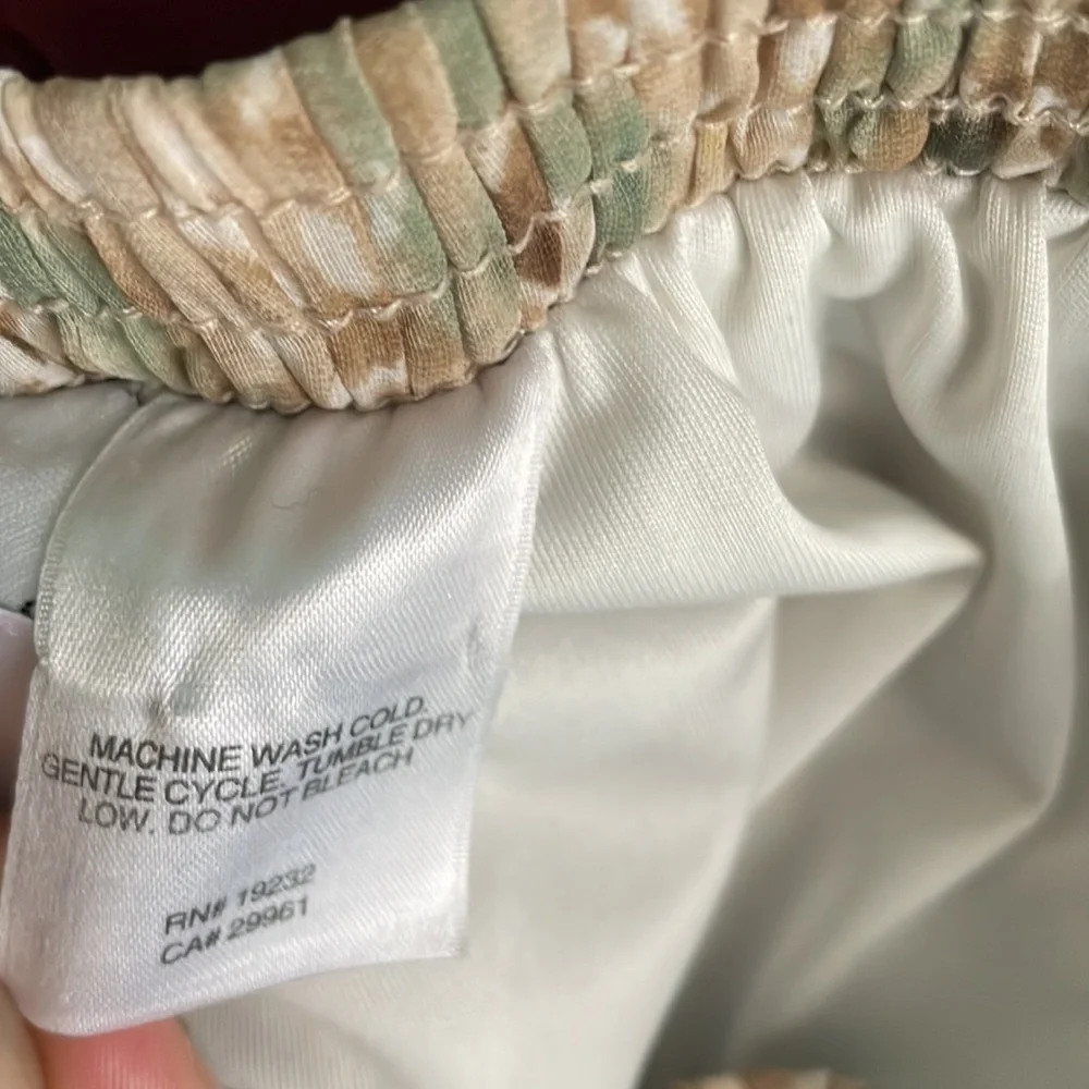 Alfred Dunner Pleated Geo Print Chiffon Skirt Size 14 - Picture 5 of 6